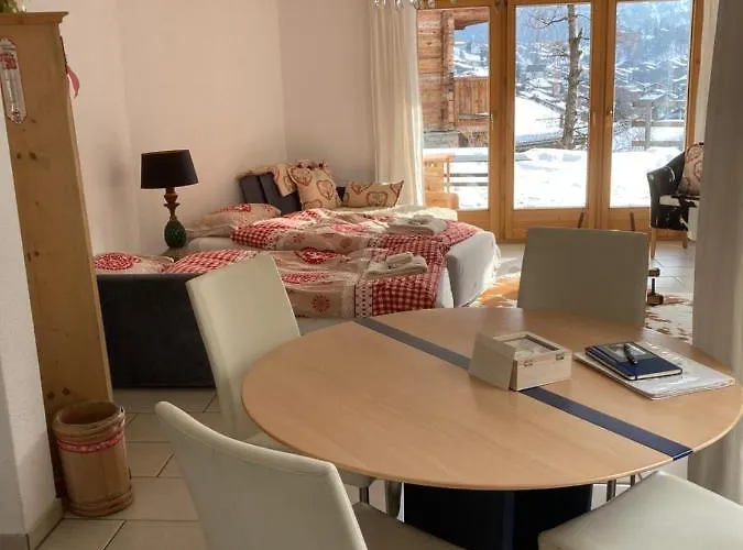 Millennium View Apartment *